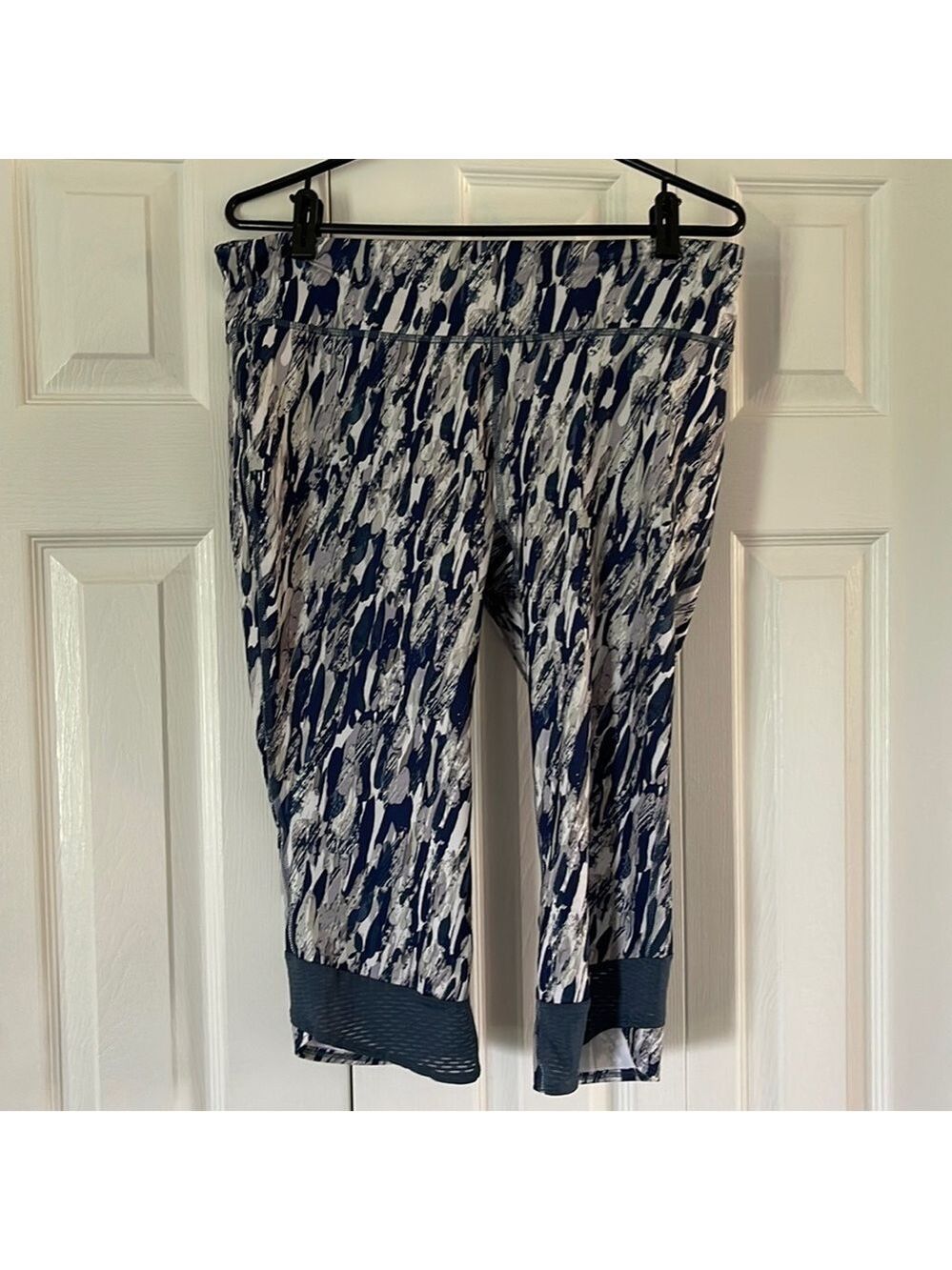 Under Armour Capris 🥰🥰